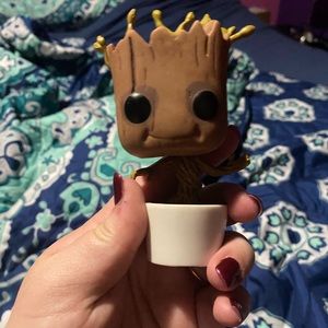 Dancing groot